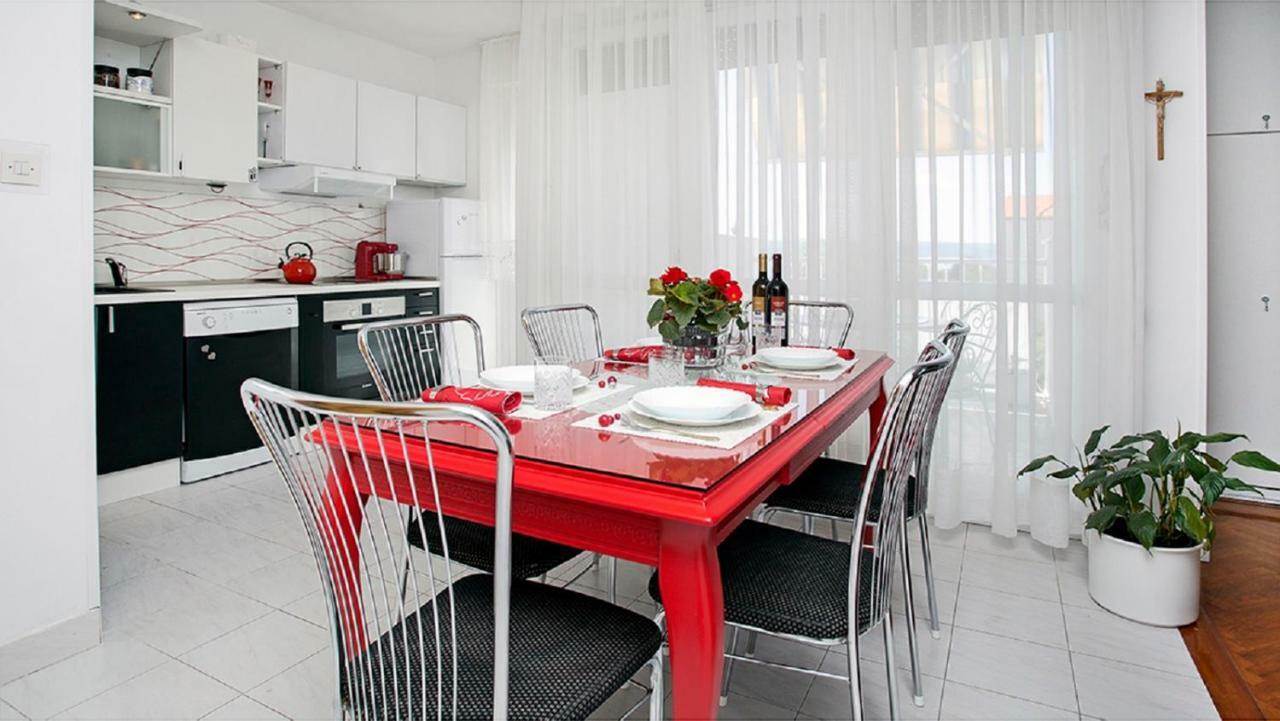 Apartment Milana - Cozy Stay With Free Parking Split Buitenkant foto