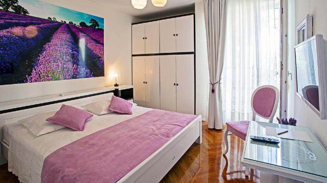 Apartment Milana - Cozy Stay With Free Parking Split Buitenkant foto