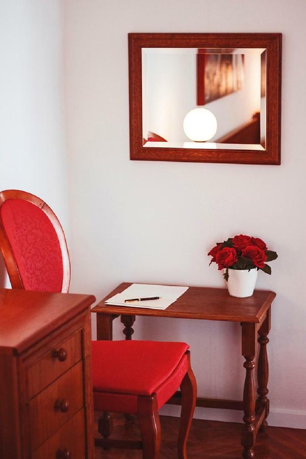 Apartment Milana - Cozy Stay With Free Parking Split Buitenkant foto