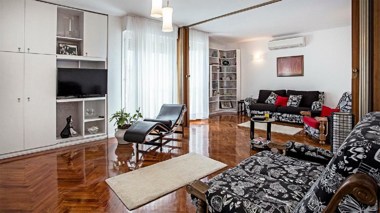 Apartment Milana - Cozy Stay With Free Parking Split Buitenkant foto